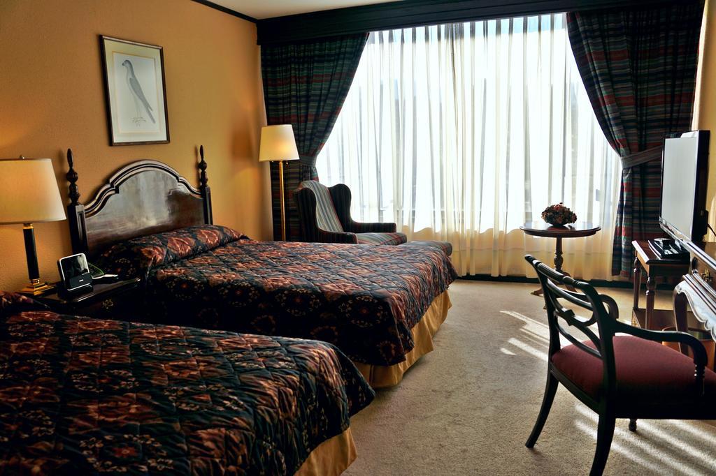 Real Plaza Hotel & Convention Center ลาปาซ ห้อง รูปภาพ